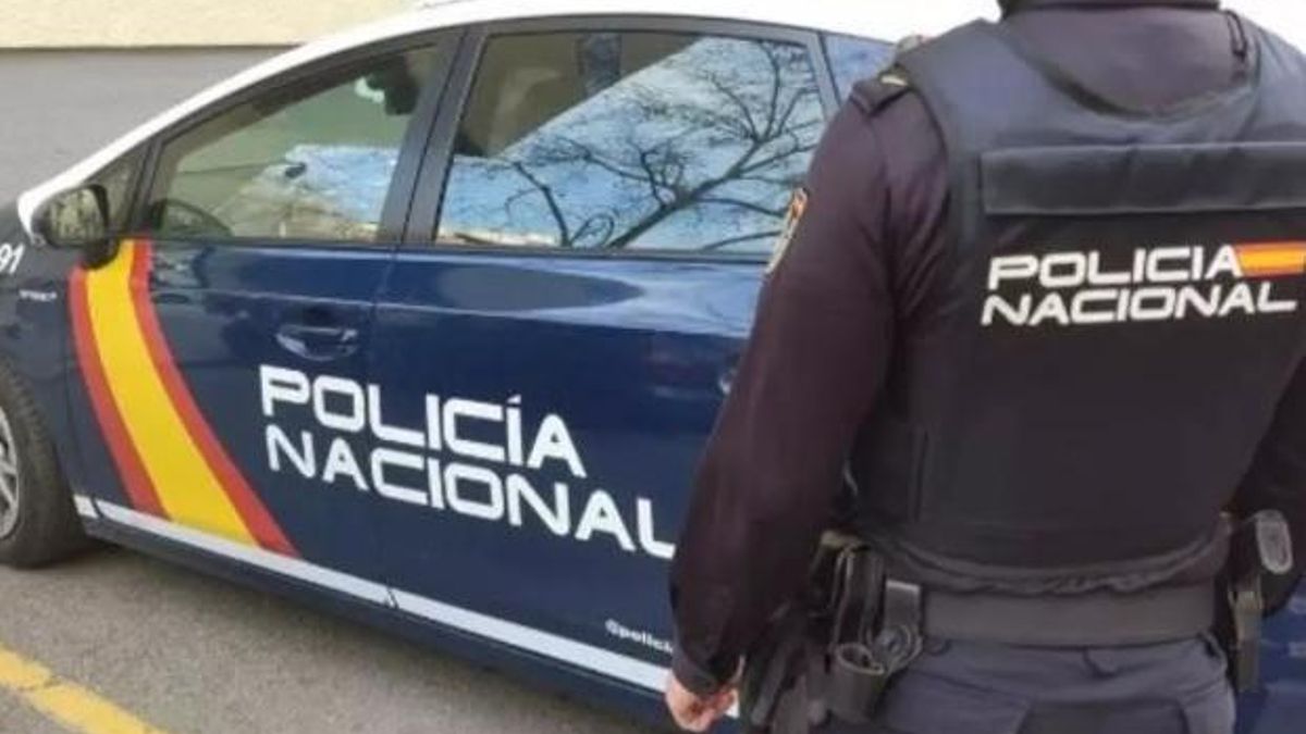 Agente de la Policía Nacional.