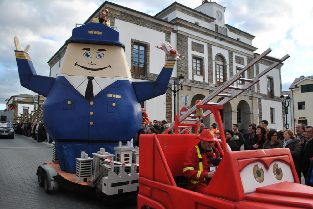 Tapia celebra su Carnaval