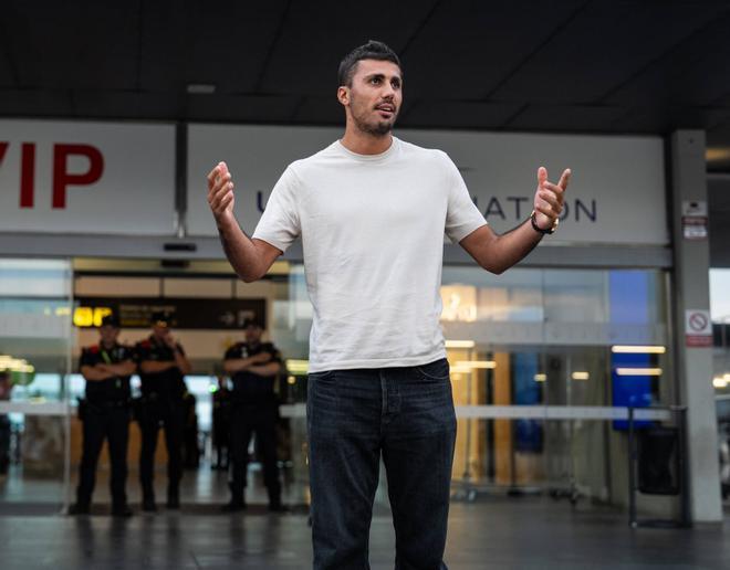 Rodri aterriza en Barcelona para redefinir el juego del Barça