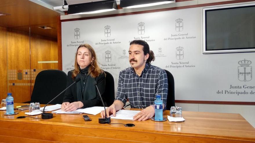 Lorena Gil y Andrés. F. Vilanova, en la rueda de prensa de esta mañaña