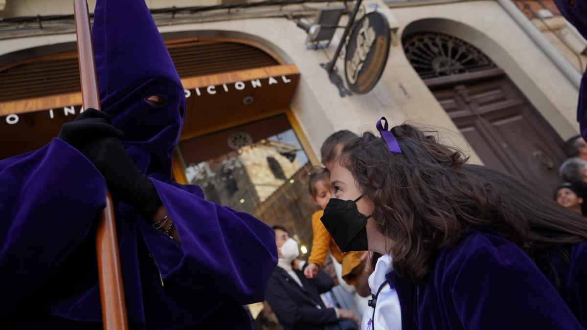 Un instante de la procesión de la Vera Cruz en Zamora.