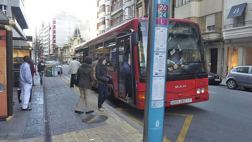 El Concello dispondrá este año del proyecto para implantar el carril bus de Juan Flórez