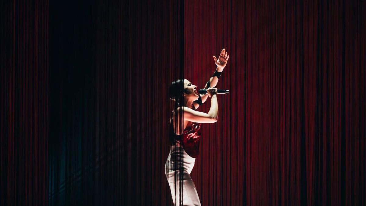 Blanca Paloma sueña con ganar Eurovisión, así fue su actuación en el Benidorm Fest