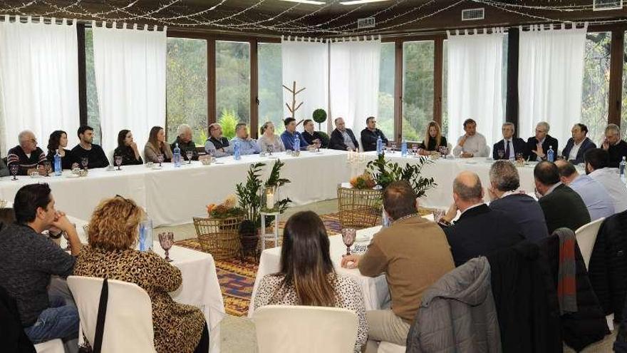 Acto del PP con empresarios en el Pazo de Bendoiro. // Bernabé/Javier Lalín