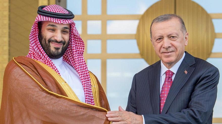 Turquía, Arabia Saudí y Pakistán firman un acuerdo de defensa regional ante las amenazas de Irán e Israel