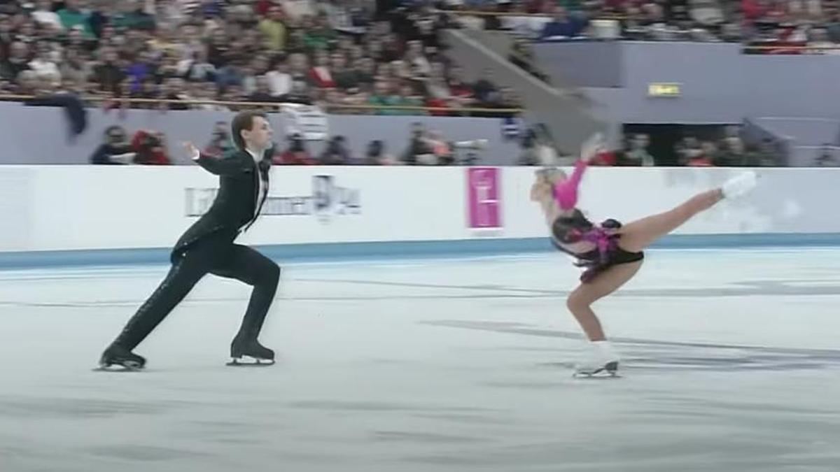 Evguenia Shishkova y Vadím Naumov durante el mundial de 1994. /