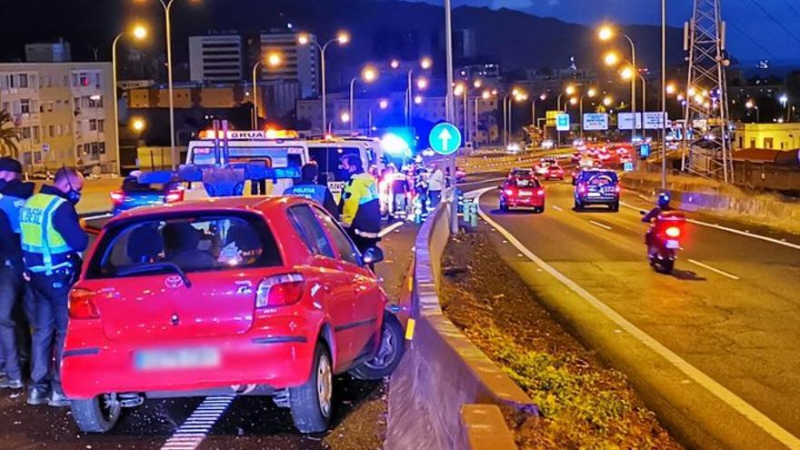 Imagen del accidente ocurrido en el acceso a Santa Cruz.