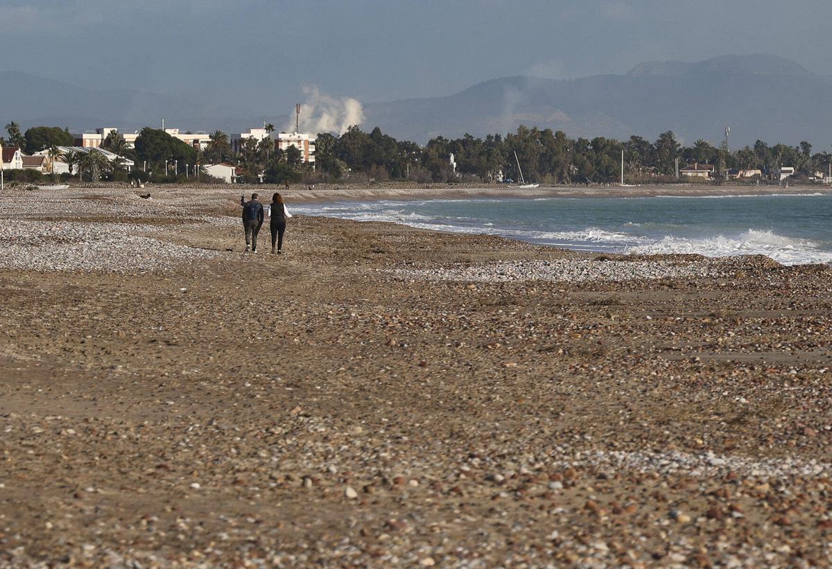Playa del norte de Sagunt.