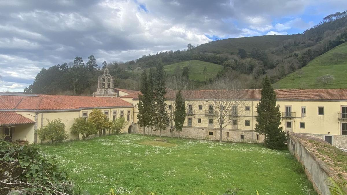 El monasterio de Santa María de Valdediós. |