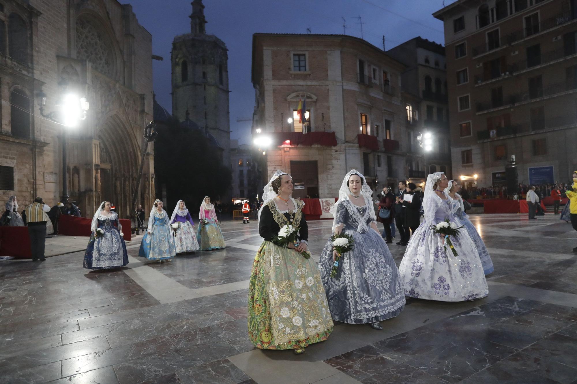 Búscate en el segundo día de ofrenda por la calle de la Paz (entre las 19:00 a las 20:00 horas)