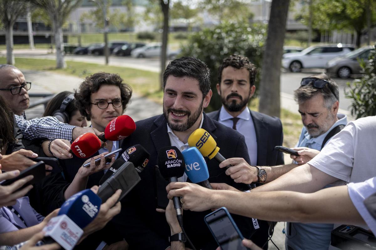 El líder de Vox en Aragón, Alejandro Nolaco, hace un par de semanas tras la reunión de la ultraderecha con el PP por la gobernabilidad de la comunidad.