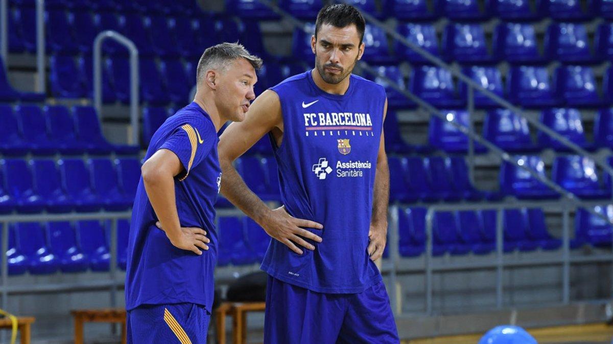 Saras, junto a Oriola en el Palau en un entrenamiento