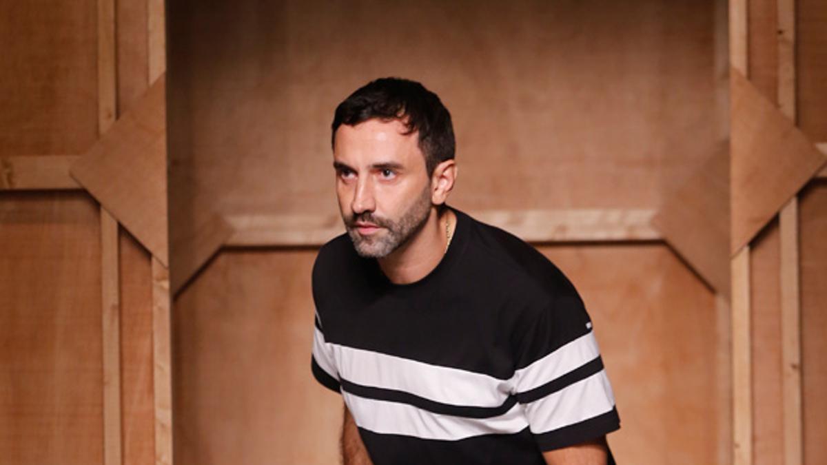 Ricardo Tisci, nuevo director creativo de Burberry