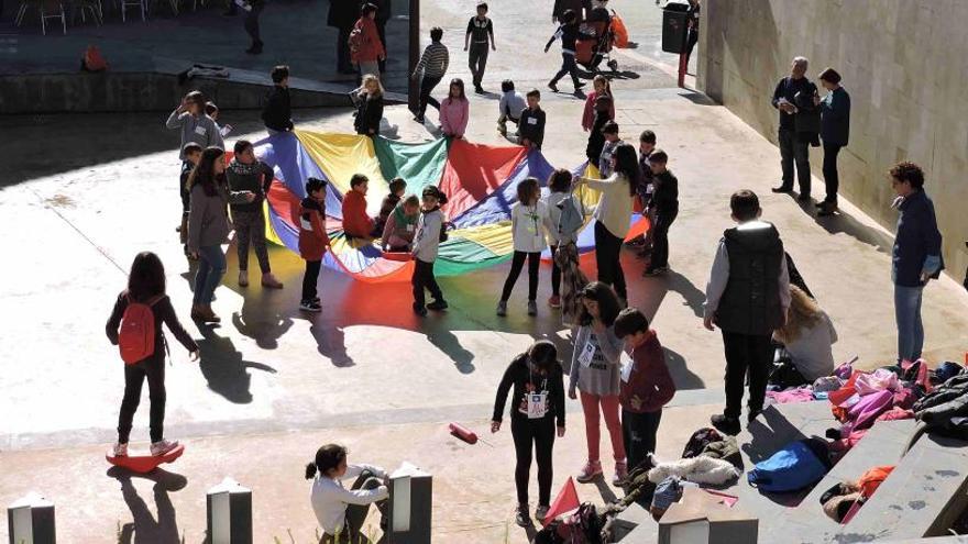 Dénia se´n puja a l´ona imparable del cinema educatiu del MICE