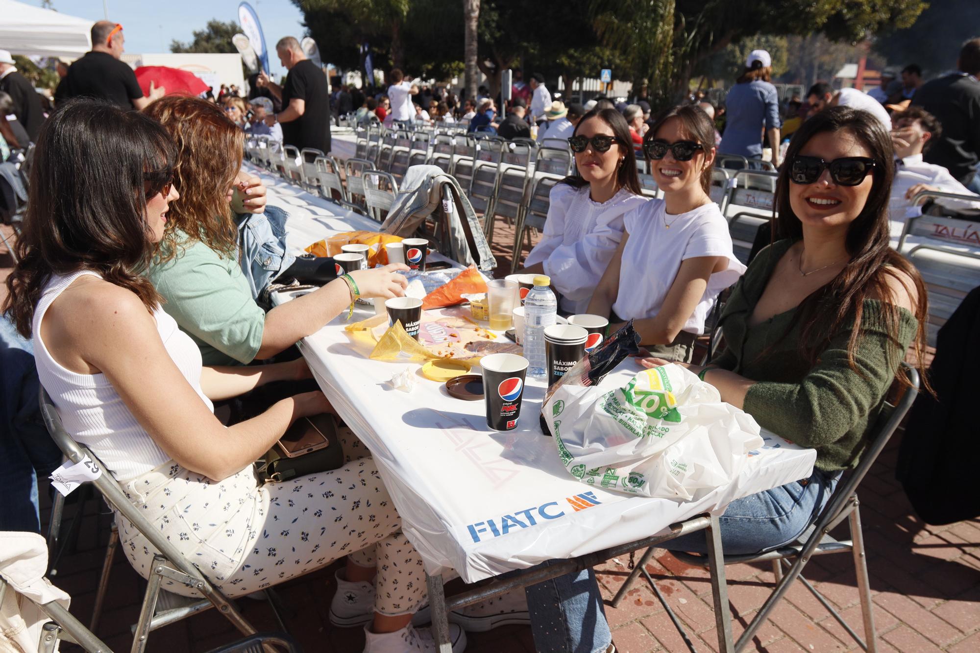 Todas las imágenes del concurso de paellas de intercollas de la Magdalena 2023