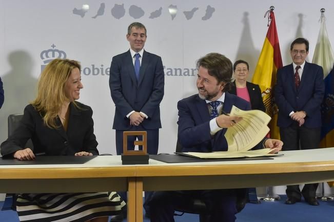 Firma de los convenios de asignación de los ...