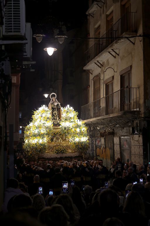 Procesión del Santo Entierro este Viernes Santo en Cartagena, en imágenes