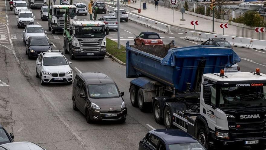 Es gibt zu wenige Lkw auf Mallorca.