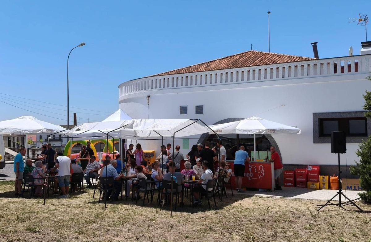 Inauguración de la estación de autobuses de Fregenal de la Sierra