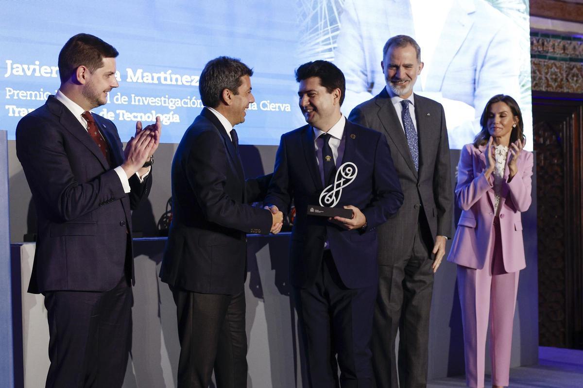 Javier García recibe su Premio Nacional de Investigación 2023