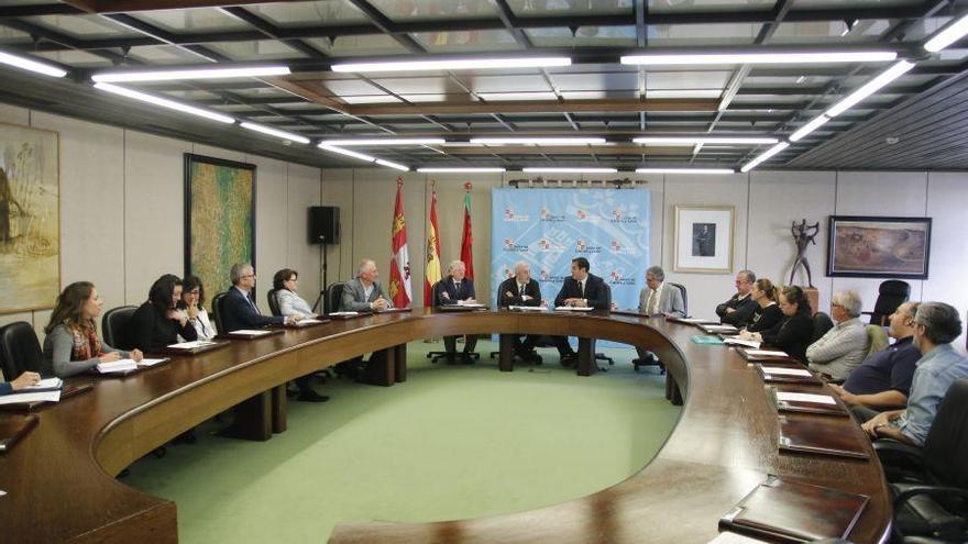 Reunión de los restauradore de la provincia con el director general de Salud Pública