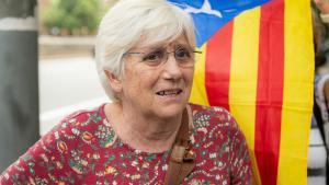 Archivo - La eurodiputada de Junts y exconsellera Clara Ponsatí a su salida de la Ciutat de la Justícia de Barcelona en julio tras ser detenida.