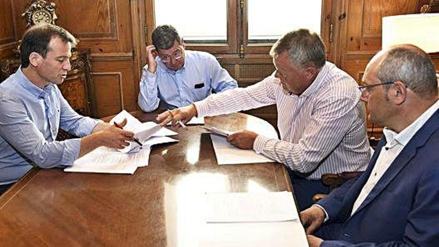 Los representantes del PP y Cs de Burgos se reúnen para abordar la gobernabilidad de la Diputación.