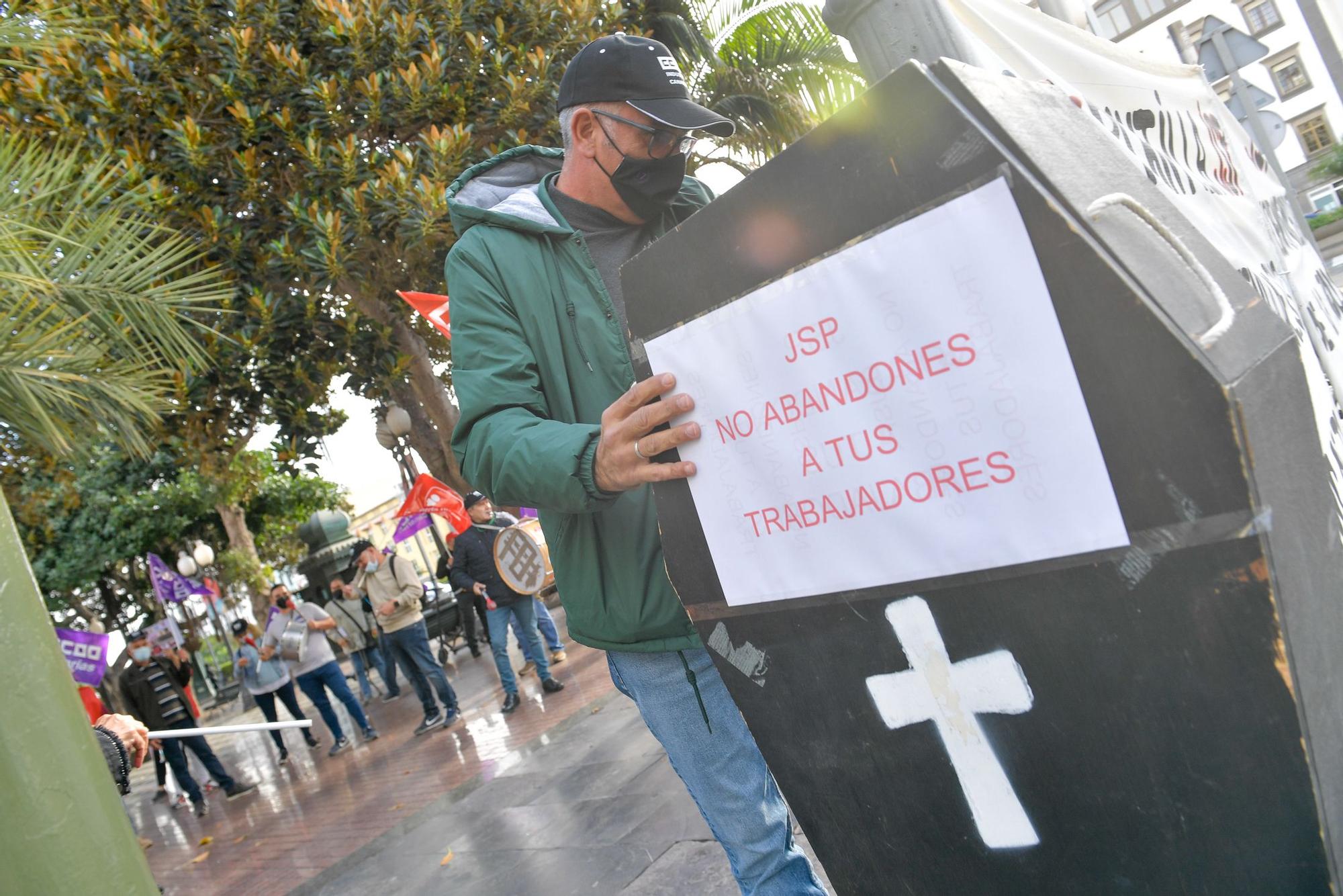 Protesta de los trabajadores de JSP en Las Palmas de Gran Canaria (03/12/2021)