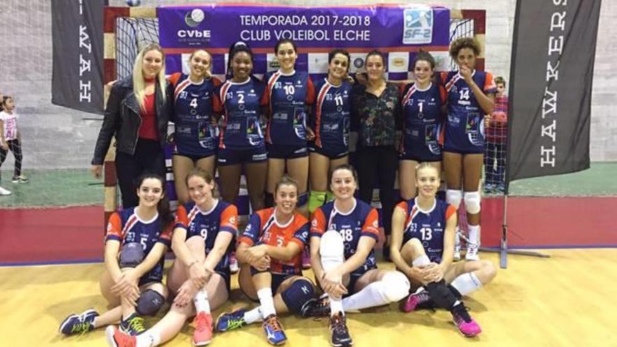 Componentes de la plantilla del Club Voleibol Elche Viziusport de la presente temporada.