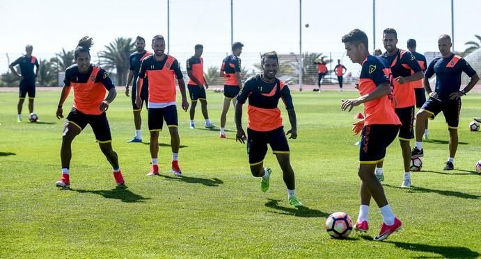 ENTRENAMIENTO UD LAS PALMAS 030517