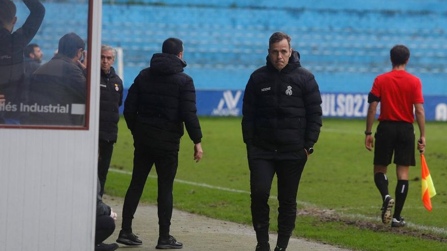 Sánchez Murias, entrenador del Avilés: &quot;El duelo ante el Ourense va a ser un partido de exigencia, con diferentes momentos. &quot;