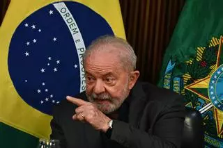 Lula y el dilema de qué hacer con los militares después del intento golpista