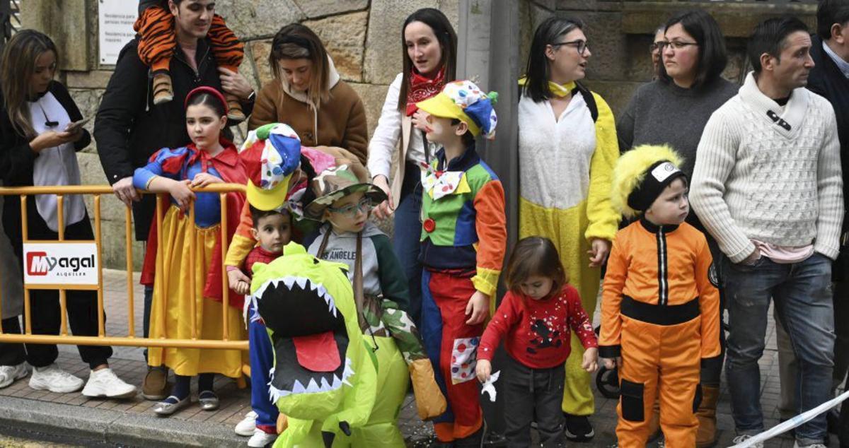 Numeroso público acudió disfrazado. | RAFA VÁZQUEZ