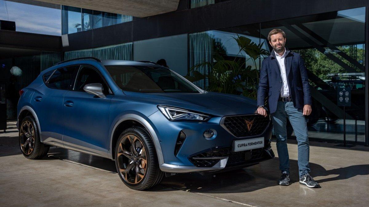 Víctor Sarasola (Cupra): «Fabricamos coches especiales para gente especial»