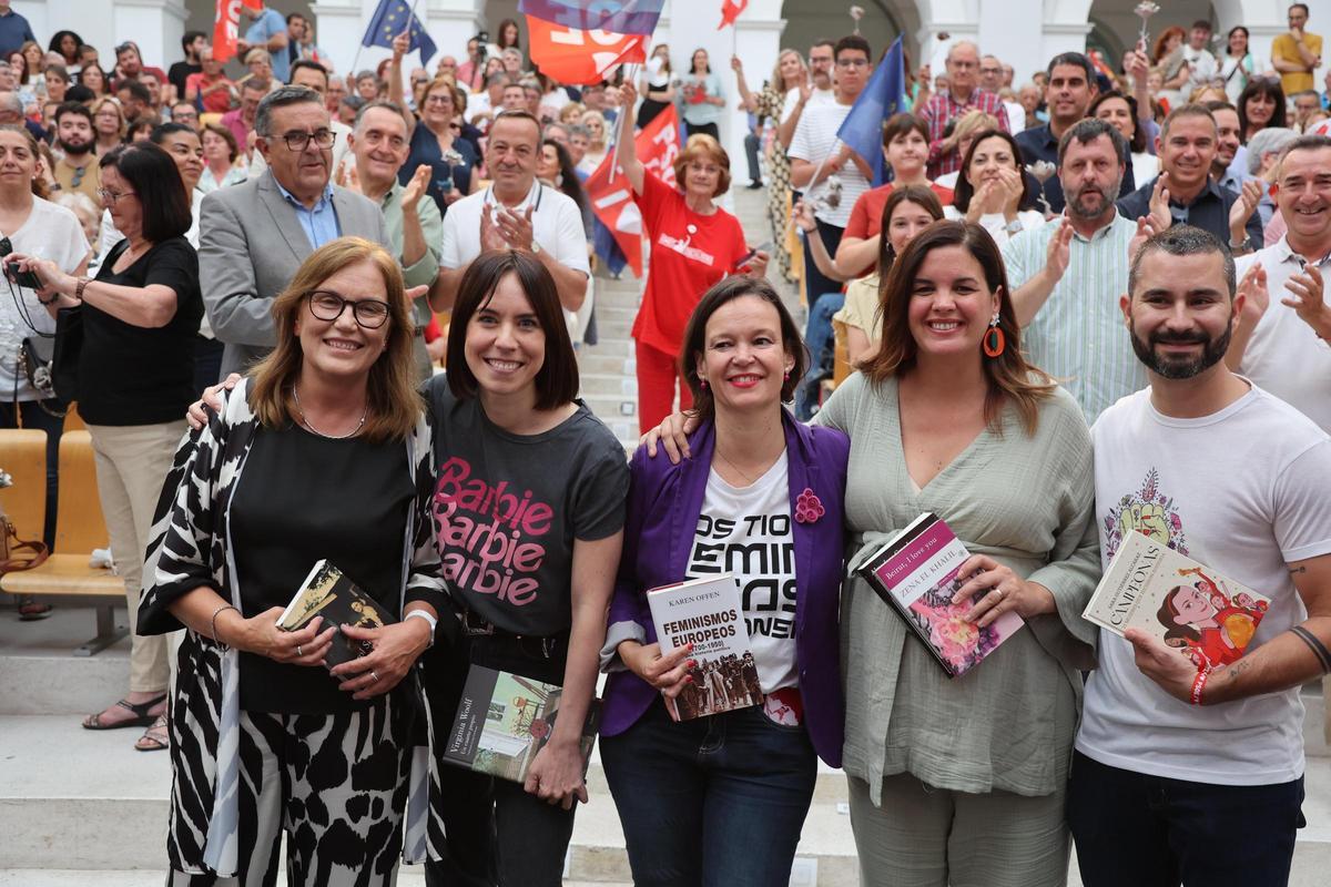 Maria Josep Safont, Diana Morant, Leire Pajín, Sandra Gómez y Samuel Falomir en el mitin de este jueves en Burriana