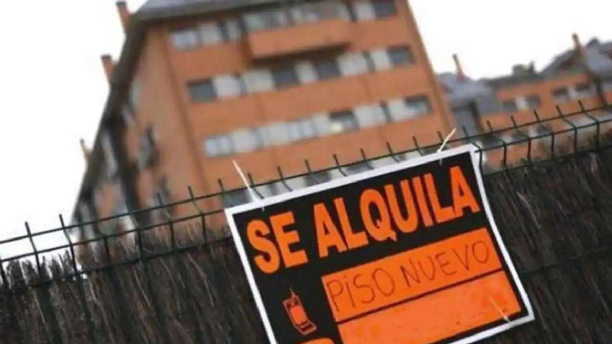 Anuncio de alquiler de una vivieda.