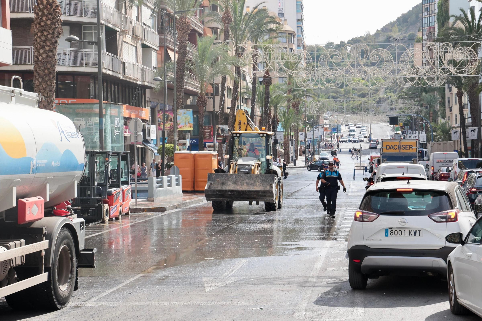 Alicante desmonta las Hogueras y pone fin a las fiestas de este 2025