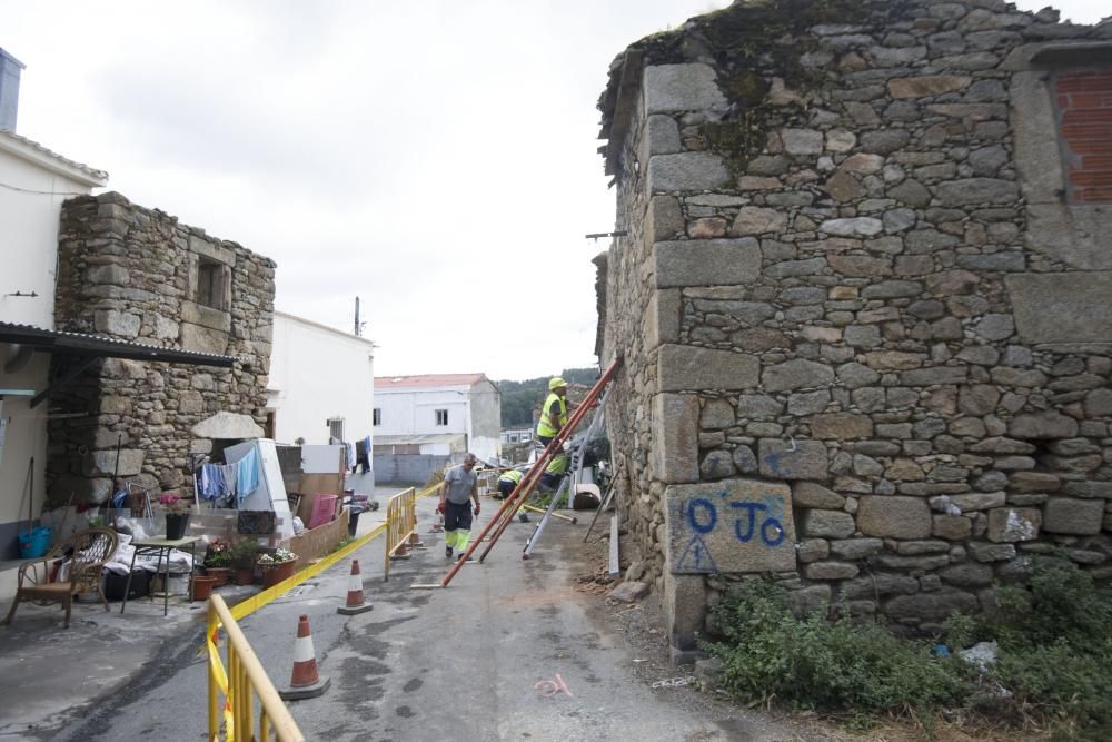 Arteixo inicia las demoliciones en As Eiras