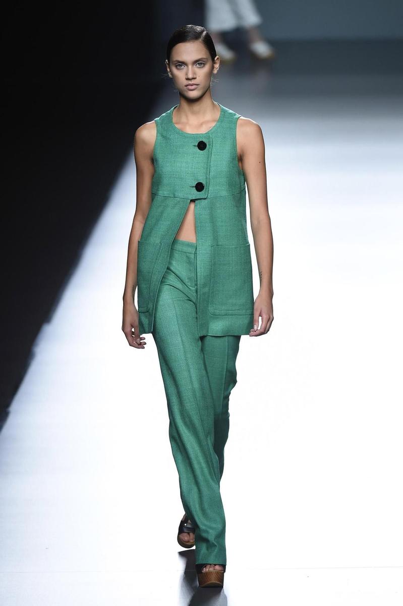 MBFW 2015: Ángel Schlesser Primavera/Verano 2016, conjunto dos piezas verde