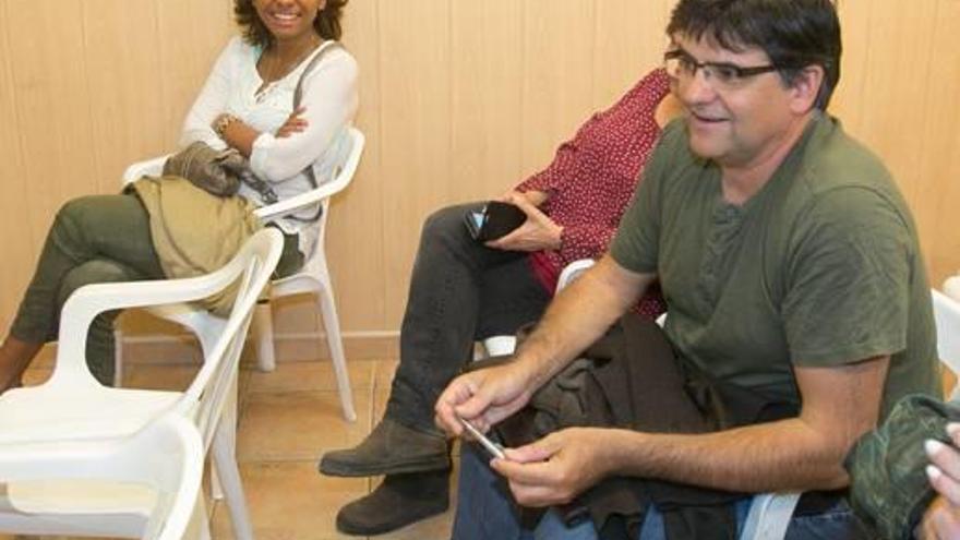 Miguel Ángel Pavón en la asamblea celebrada ayer por la tarde en la sede de EU.