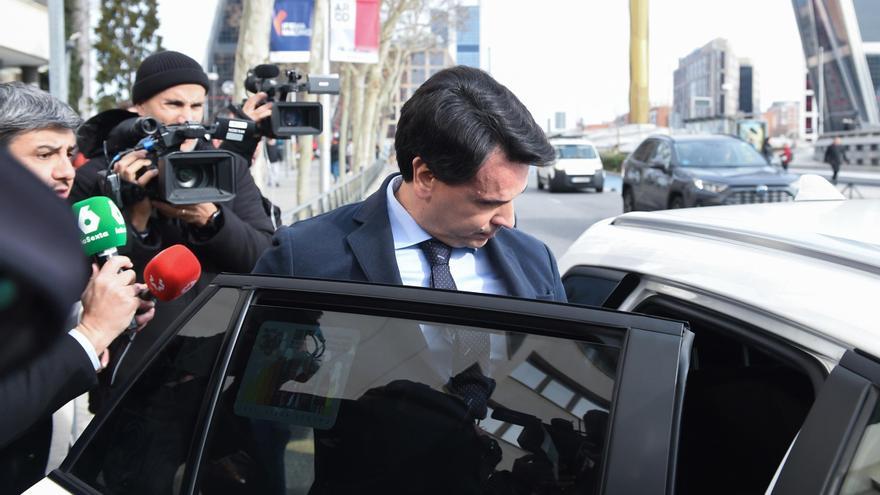La jueza cita a los peritos de Hacienda tras el silencio del novio de Ayuso sobre su fraude fiscal