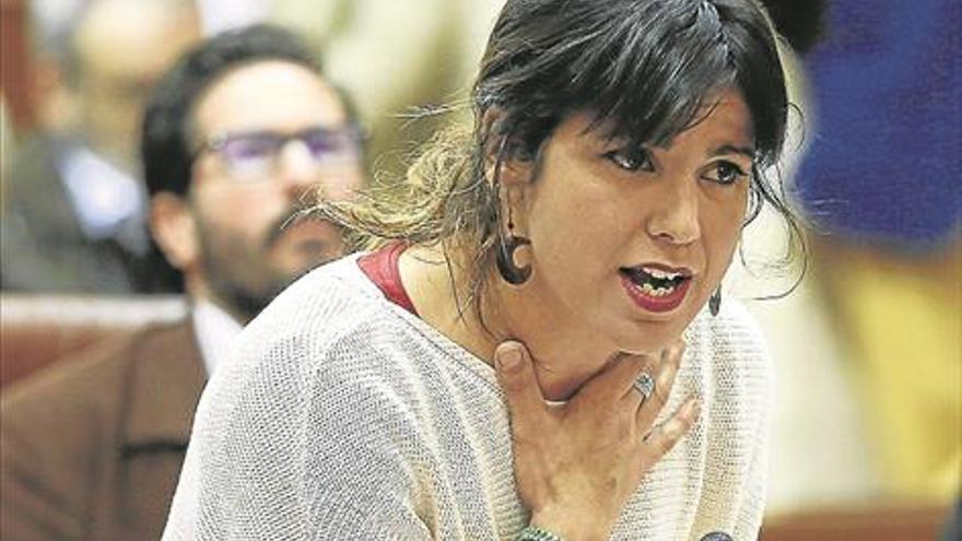 El fiscal denuncia a un empresario por «pisotear la dignidad» de Teresa Rodríguez