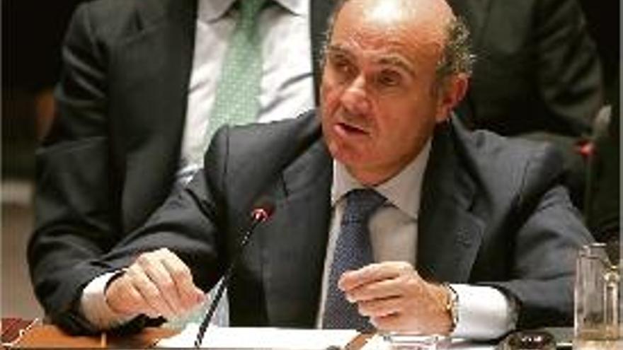 Luis de Guindos confia que tindrà èxit en la negociació amb la UE.