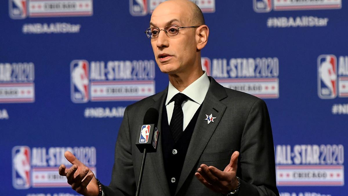 Adam Silver cree que la NBA debe continuar a pesar del incremento de casos de covid19