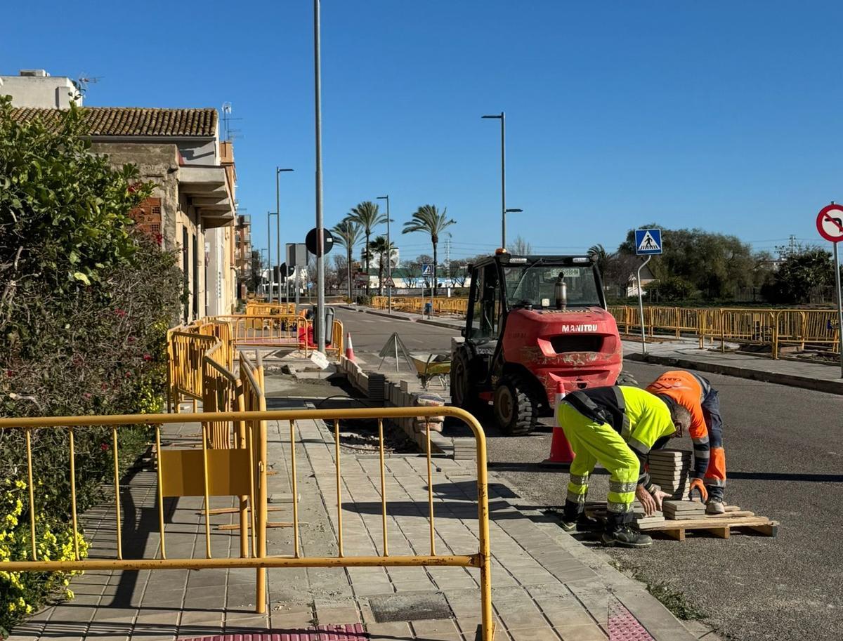 Obras en la ronda sur de Foios.