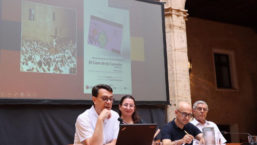 El alaquasero Rafa Roca presenta el libro &#039;El cant de la carxofa&#039;