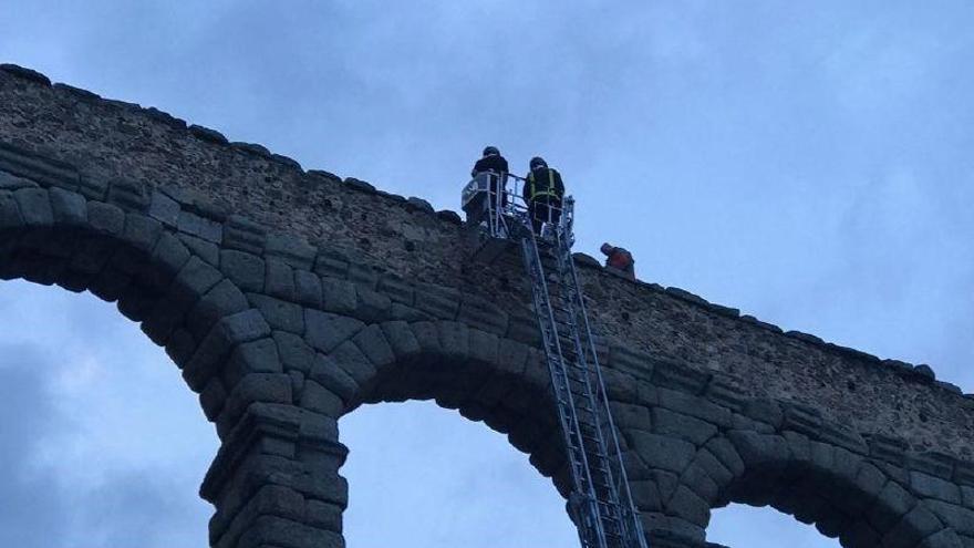 Los bomberos actúan en Segovia.