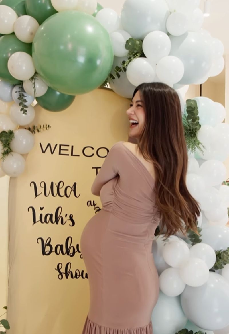 Estela Grande en su baby shower