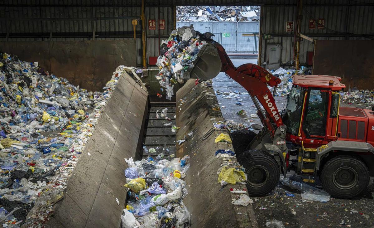 La taxa de reciclatge puja 140 euros l’any de mitjana en 24.000 comerços de l’AMB