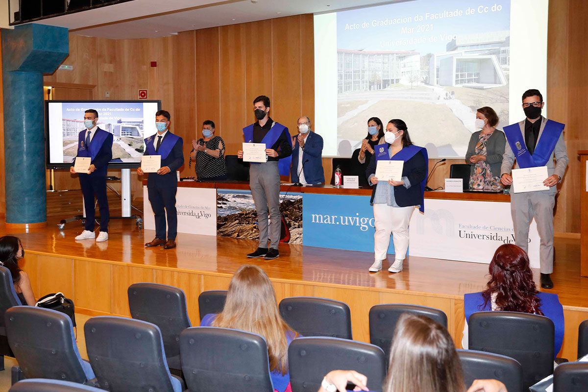 La Universidad despide a sus "héroes"